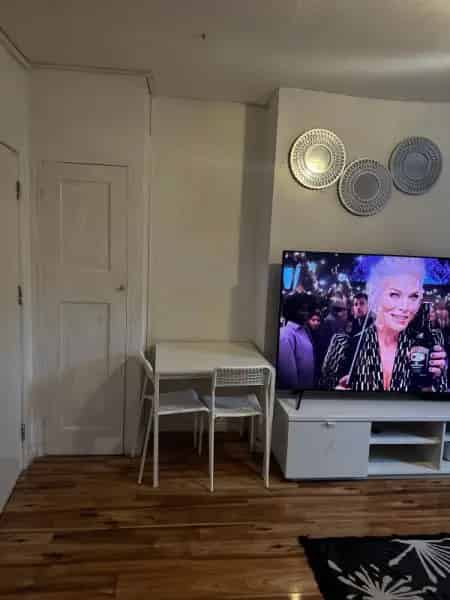 Flat For Rent , Ashfield, England