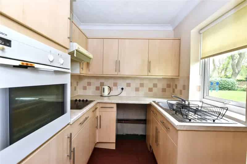 Two Bedroom Ground Floor Retirement Apartment with Lift Access