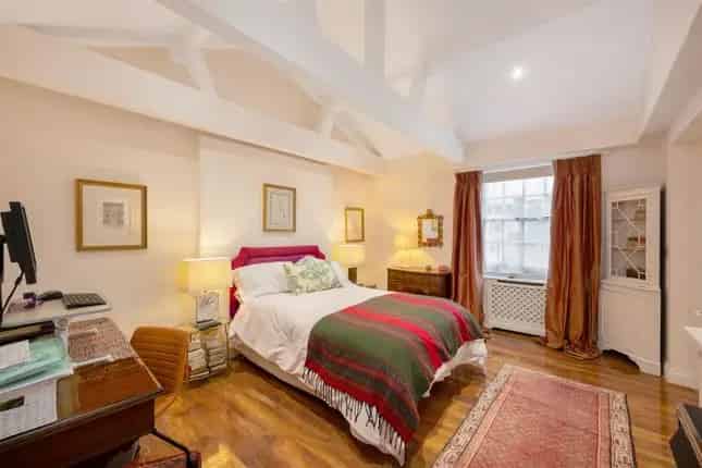 3 Bed Duplex Apartment for Sale Eaton Place Belgravia