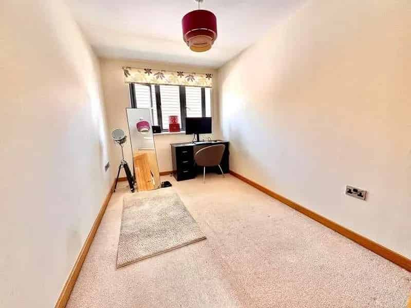 2 Bed Mews House for Sale - Town Centre Location