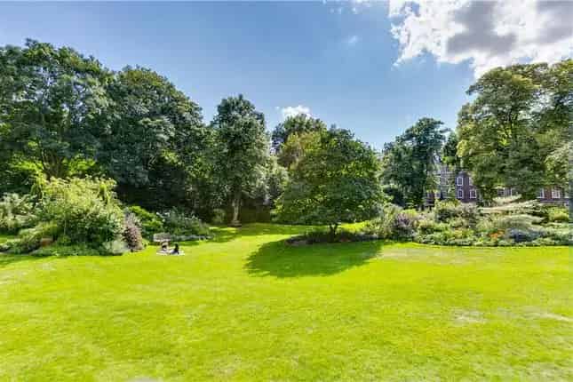 Flat for sale in Coleherne Court, Old Brompton Road, London SW5