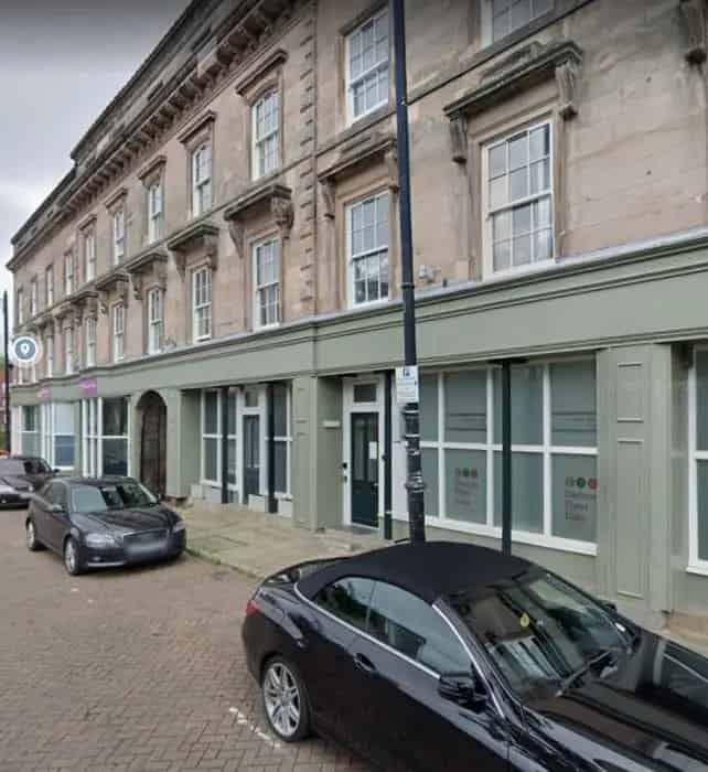 1 Bed Flat Central Birkenhead Close Amenities Transport