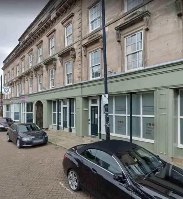 1 Bed Flat Central Birkenhead Close Amenities Transport