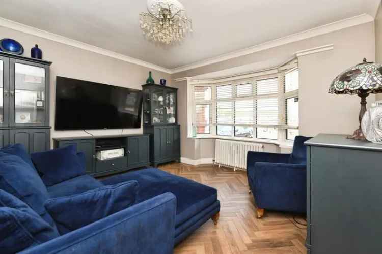 5 Bedroom Detached House for Sale in Brentwood