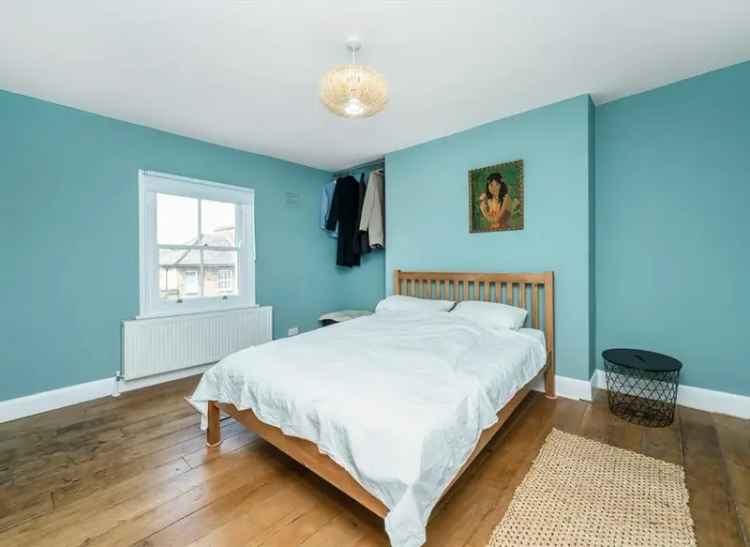Two Double Bedroom Apartment De Beauvoir Two Terraces