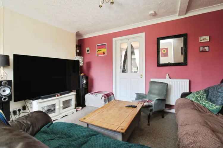 3 Bedroom End Terrace House For Sale