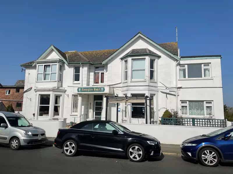 Roseglen Hotel HMO Conversion Opportunity