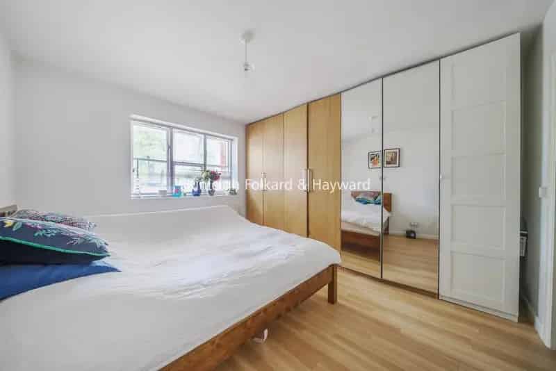 One Bedroom Ground Floor Apartment Sundridge Village