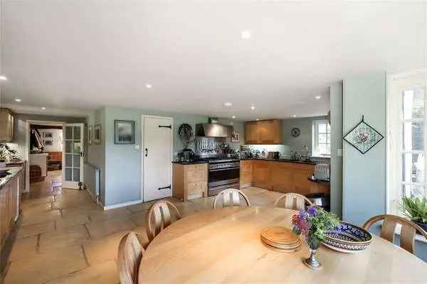 Hindon Road, Dinton, Salisbury, Wiltshire, SP3 5EL | Property for sale | Savills