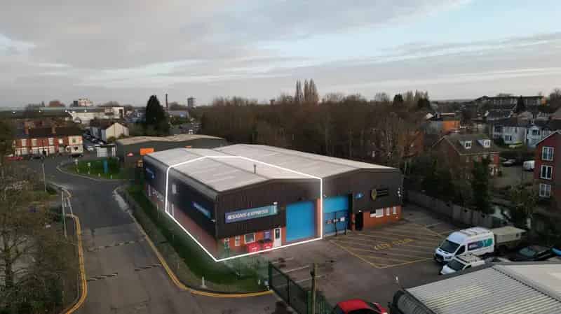 Industrial Warehouse To Let Coventry