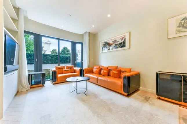 Luxury 3-Bed Duplex Apartment Holland Park W11