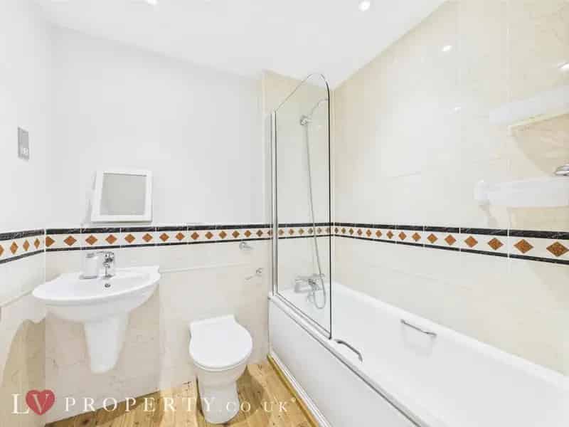 2 Bedroom Apartment for Sale in Birmingham