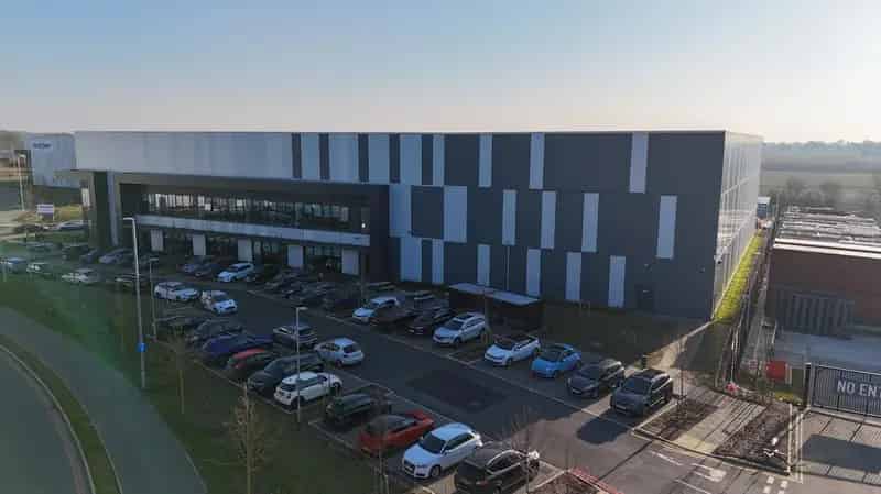 Industrial Unit A120 Business Park Modern Facilities Excellent Access