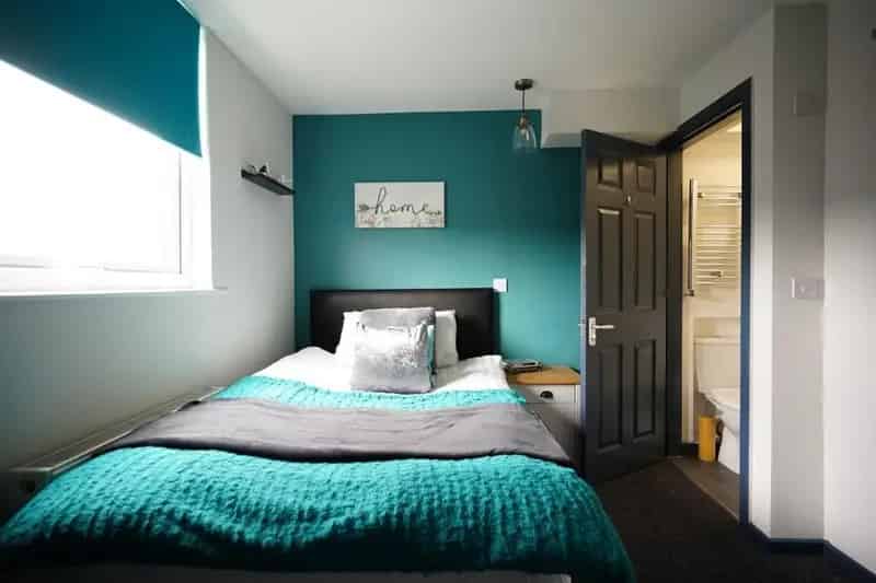 5 Bedroom Terraced House to Rent
