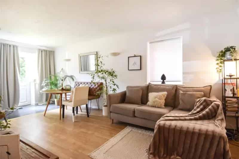2 Bedroom Apartment Moseley Village City Centre Access