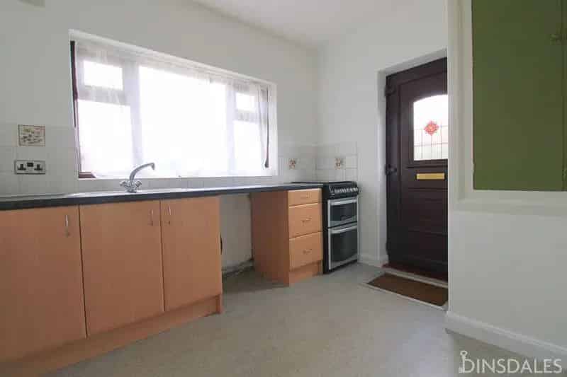 2 Bedroom Bungalow For Sale
