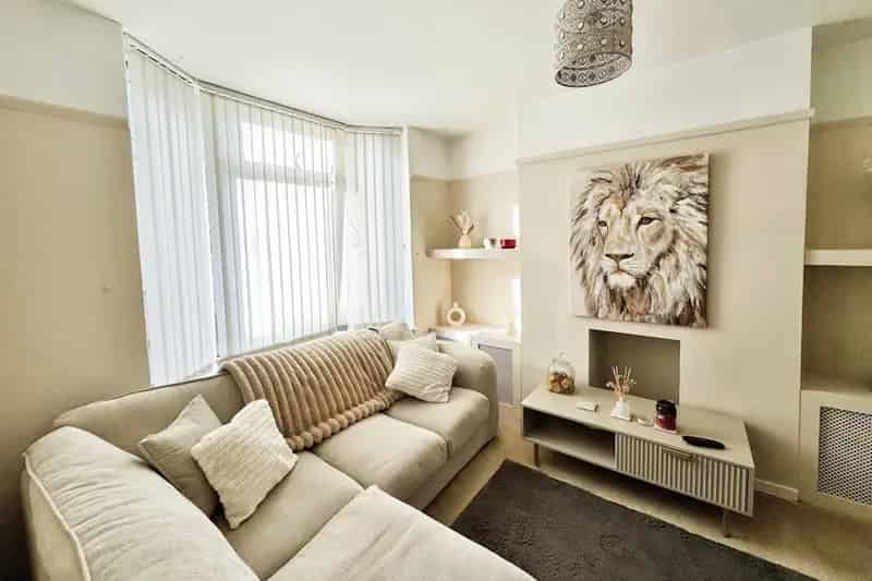 Charming Terraced House Two Double Bedrooms Near Devonport Dockyard