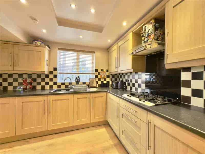 3 Bedroom House For Sale in Cudworth, Barnsley