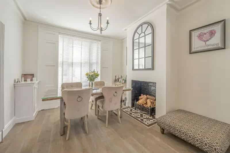 3 Bed House for Sale in Harborne - Stunning Victorian Townhouse