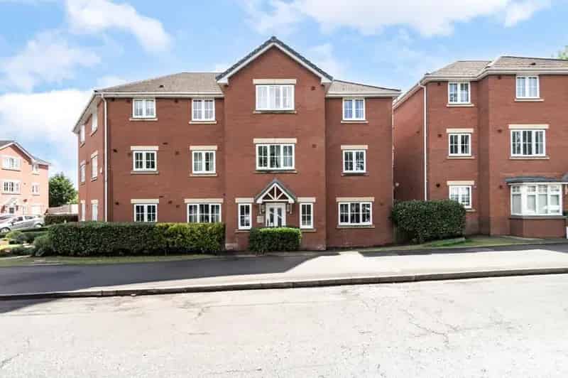 2 Bedroom Apartment For Sale Near Amenities