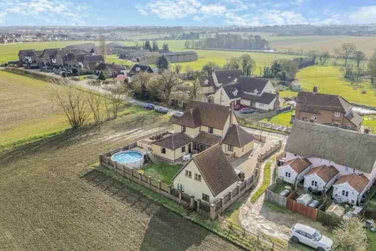 5-Bed Suffolk Home with Annexe Potential & Swimming Pool