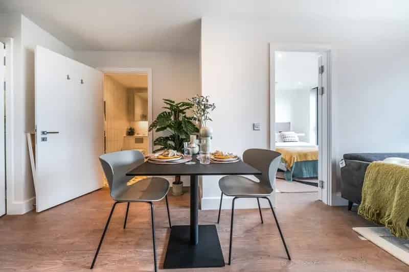 Flat For Rent , Leeds, England