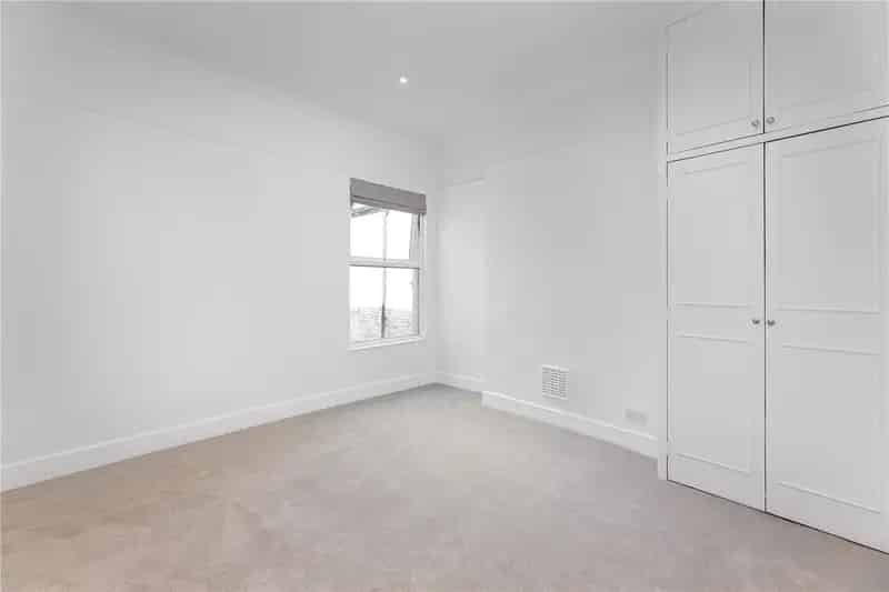 3 Bedroom Flat Apartment Putney London