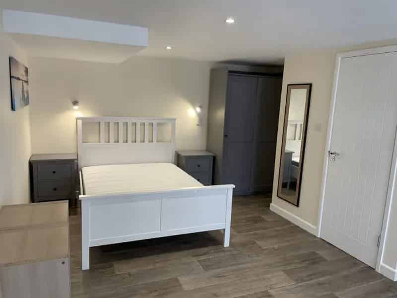 1 Bedroom Flat To Rent Available August 29 2025