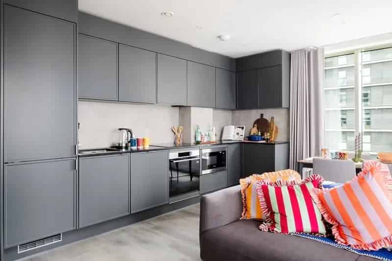 3 Bedroom Apartment to Rent in East London