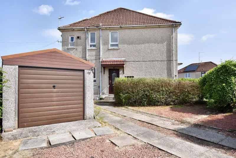 2 Bedroom Apartment to Rent in Central Scotland