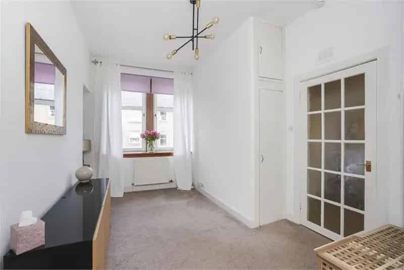 1 Bed Flat Musselburgh - First Floor Apartment Near Beach
