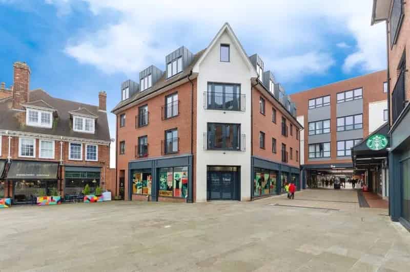 Flat For Sale , Letchworth, England