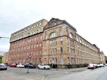 Flat to rent in Cleveland Street, Glasgow, Glasgow City G3