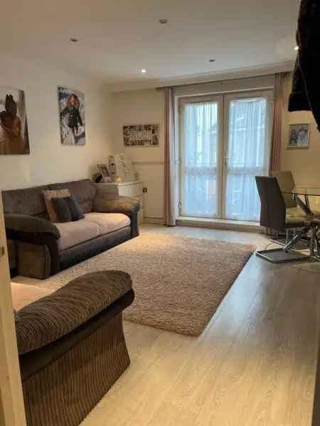 Flat For Rent in London, England