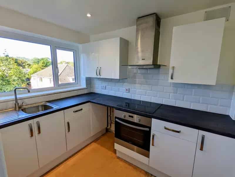 Refurbished 2-Bed Maisonette Great Barr Garage Driveway Available October