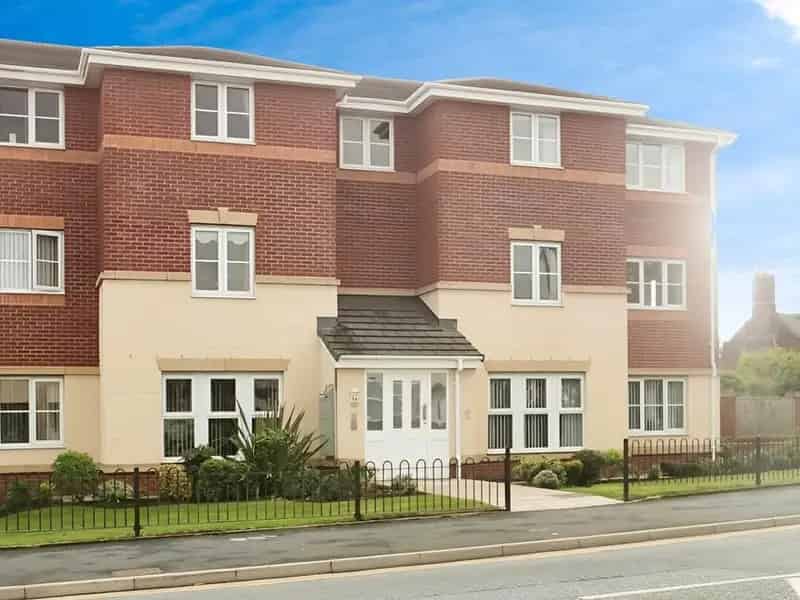 2 Bedroom Flat to Rent St Helens Merseyside WA10