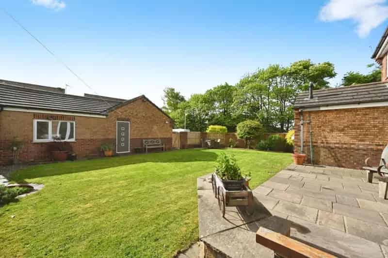 4 Bed Detached House for Sale Yeadon