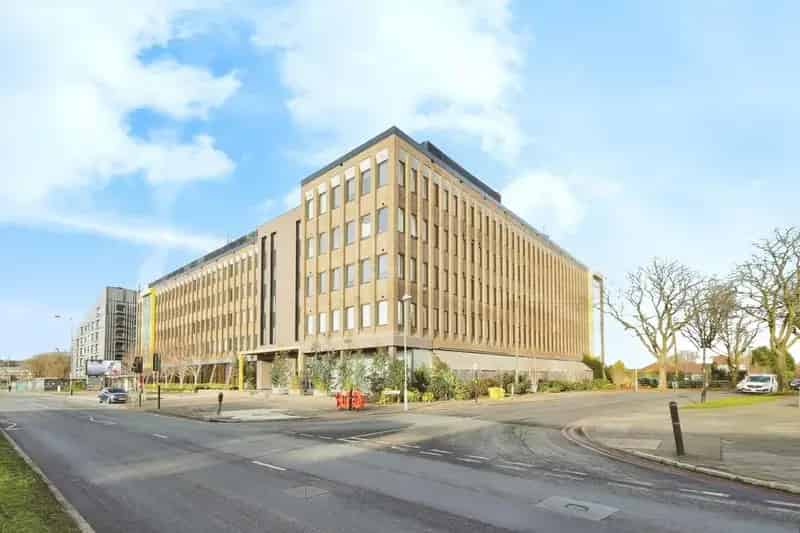 2 Bedroom Apartment for Sale in Sheldon