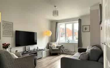 2 Bedroom Bloor Home Near Town Centre and M5
