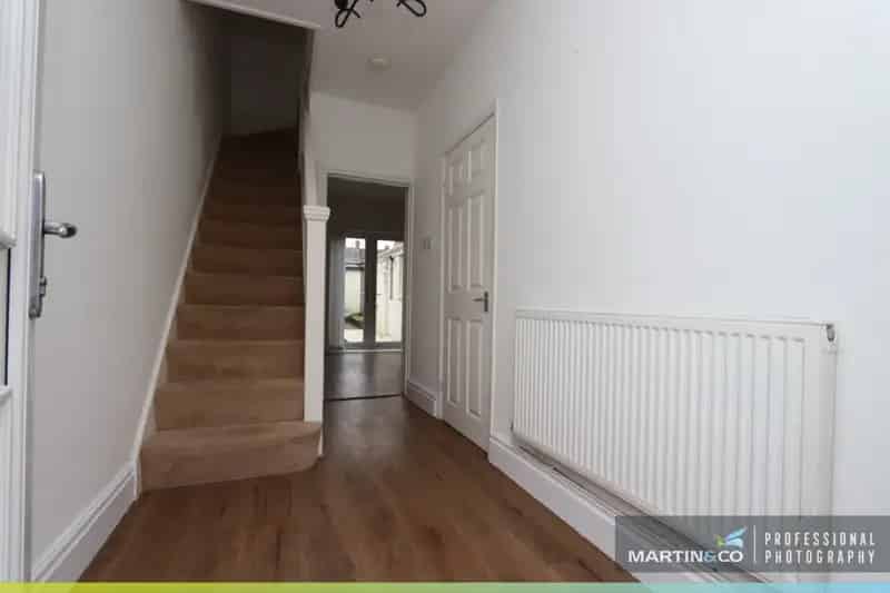 3 Bedroom House For Sale Near M4