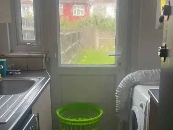 3 Bed Semi-Detached House Swap NW10 W3 Park Royal