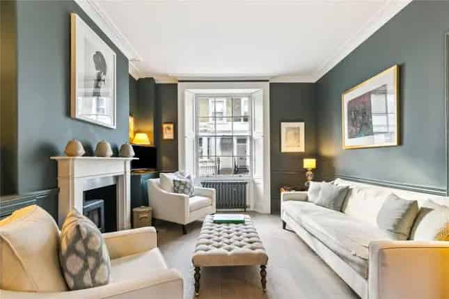 Terraced House for Sale in London SW3