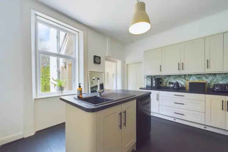 5 Bedroom Detached House for Rent Mount Vernon