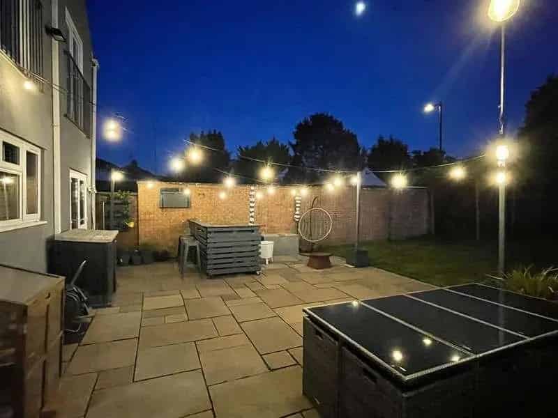 4 Bed Semi-Detached House For Sale