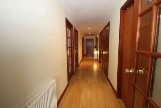 3 Bedroom Detached Bungalow Cullen