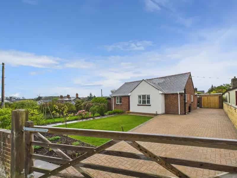3 Bedroom Detached Bungalow for Sale