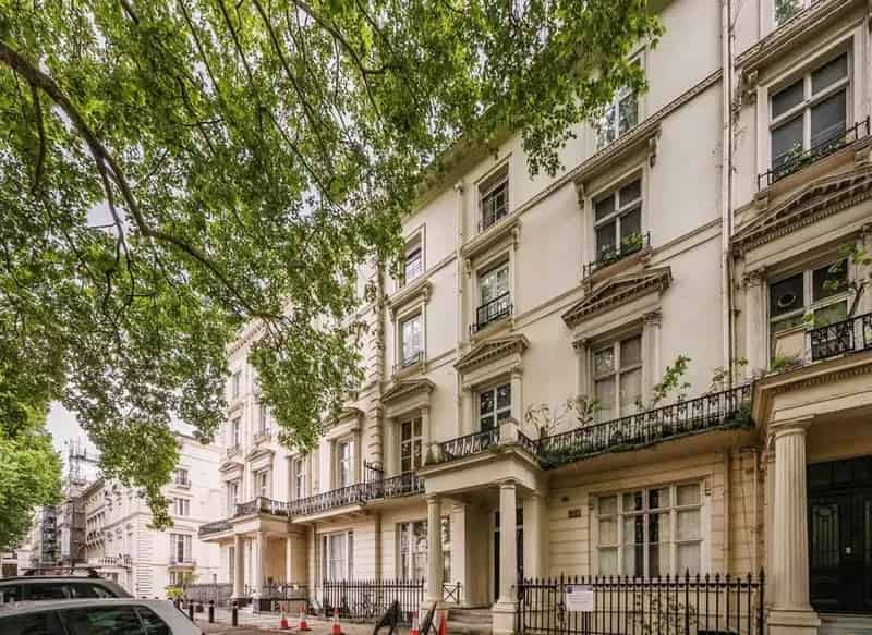 Spacious One Bedroom Victorian Apartment near Hyde Park