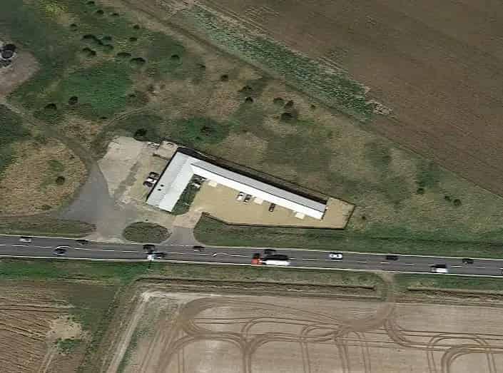 A17 Roadside Office and Warehouse Unit