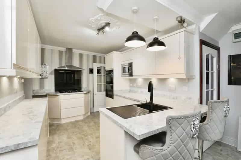3 Bedroom Detached House for Sale Aughton South Yorkshire