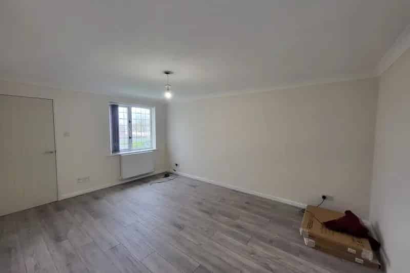Spacious Detached House Clayton Village - Newly Decorated